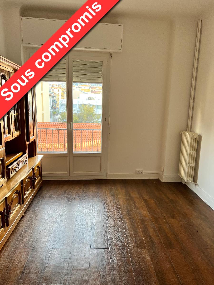 Appartement en Vente à Nice / 1 pièce 31m2
