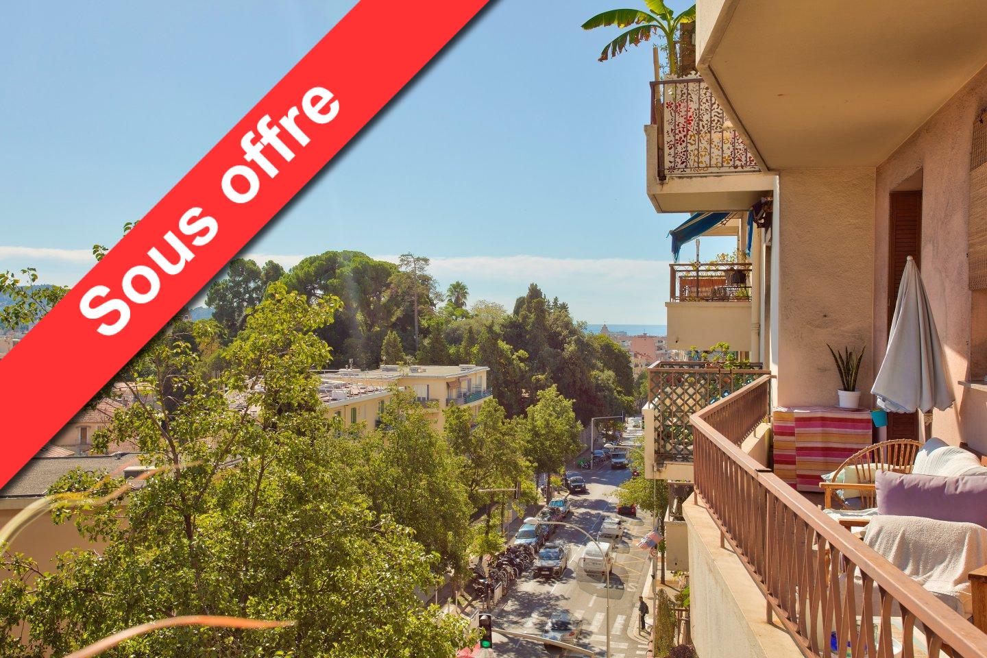 Appartement en Vente à Nice / 2 pièces 53m2